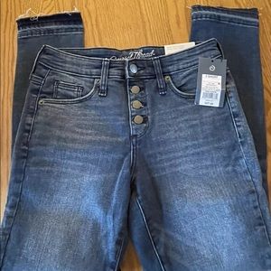 NWT Universal Thread hi rise skinny jeans size 0 short
